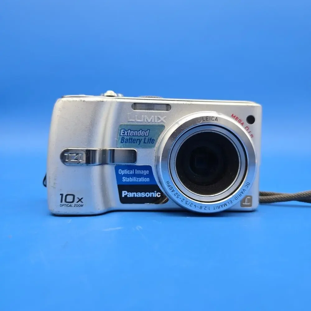Panasonic Lumix DMC-TZ1 Silver 5MP Digital Camera 10x Zoom Tested Boxed